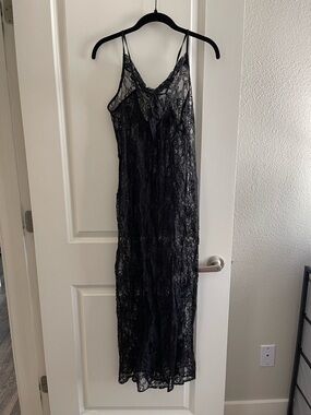 H&M lace dress